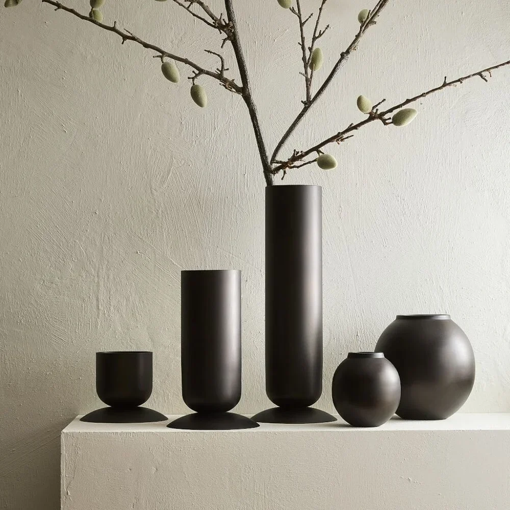 West Elm - Carter Oil Rubbed Bronze Medium Metal Vase, NIB